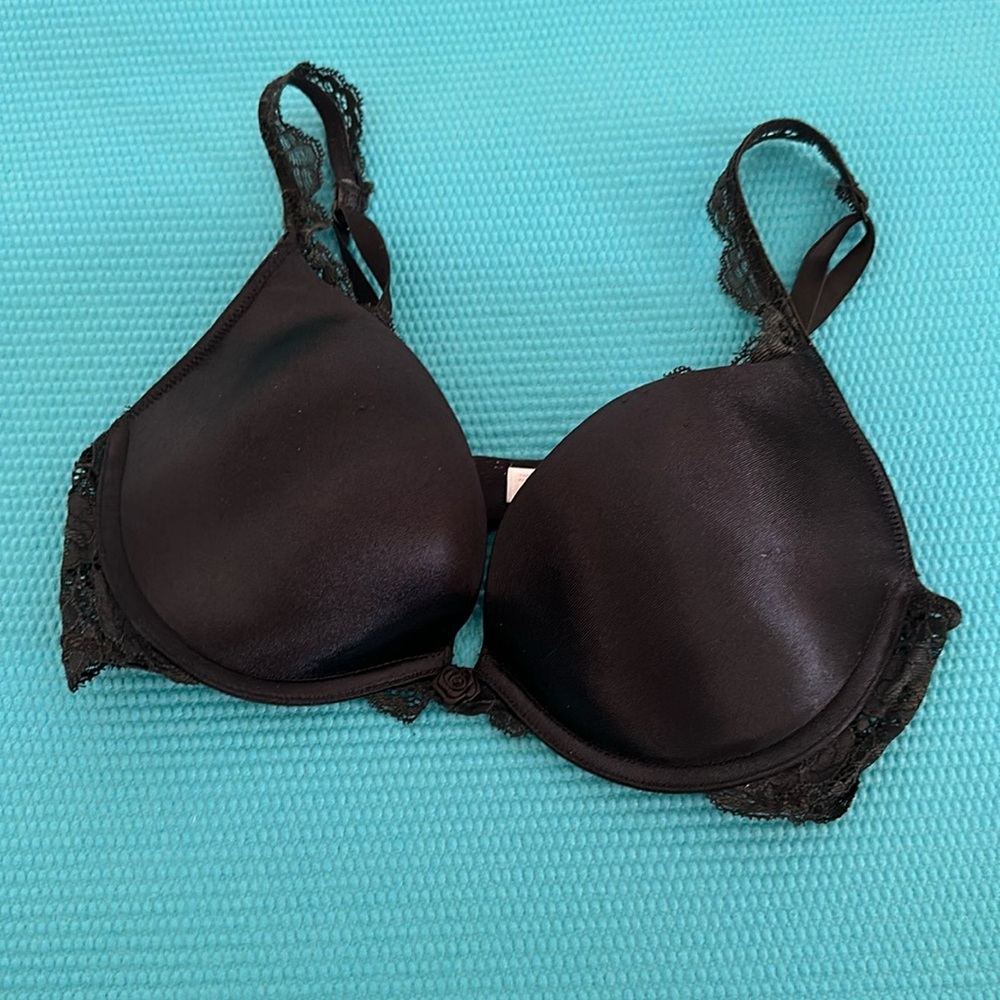 Black Lace Victoria’s Secret Bra